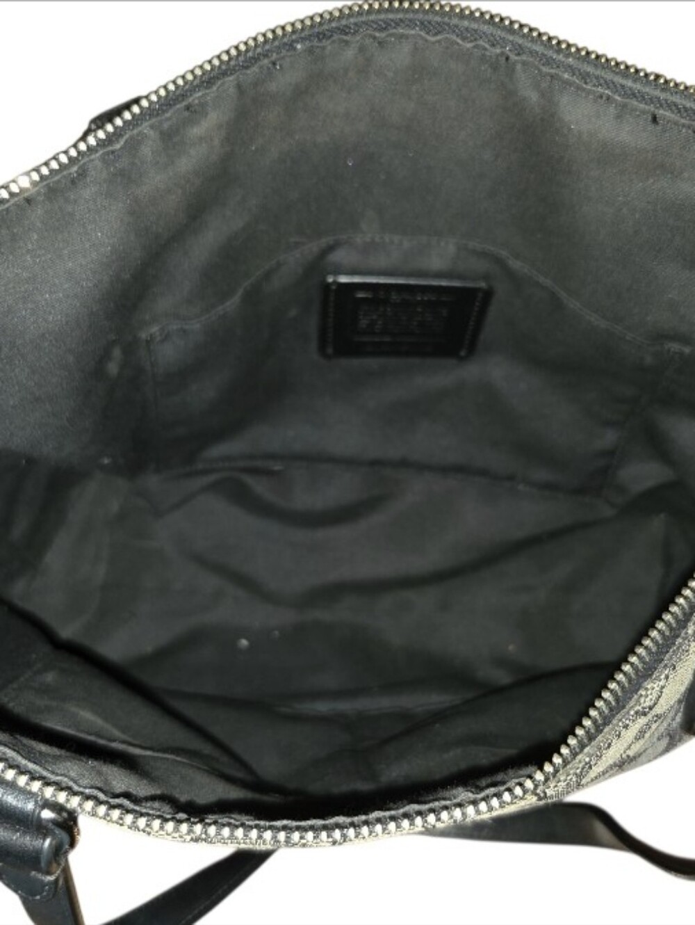 Coach Shoulder Bag - Picture 5 of 9